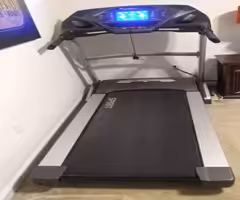 Spirit XT485 Treadmill