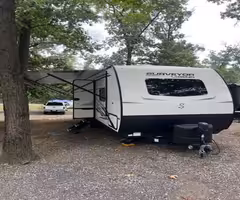 2021 Forest River Surveyor 29ft
