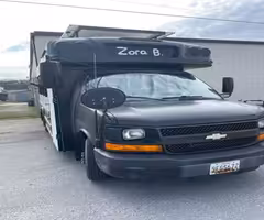 Zora B the Bus