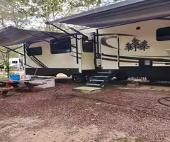 REDWOOD 5TH WHEEL FOR SALE