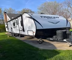 2018 Tracer Breeze Camping Trailer